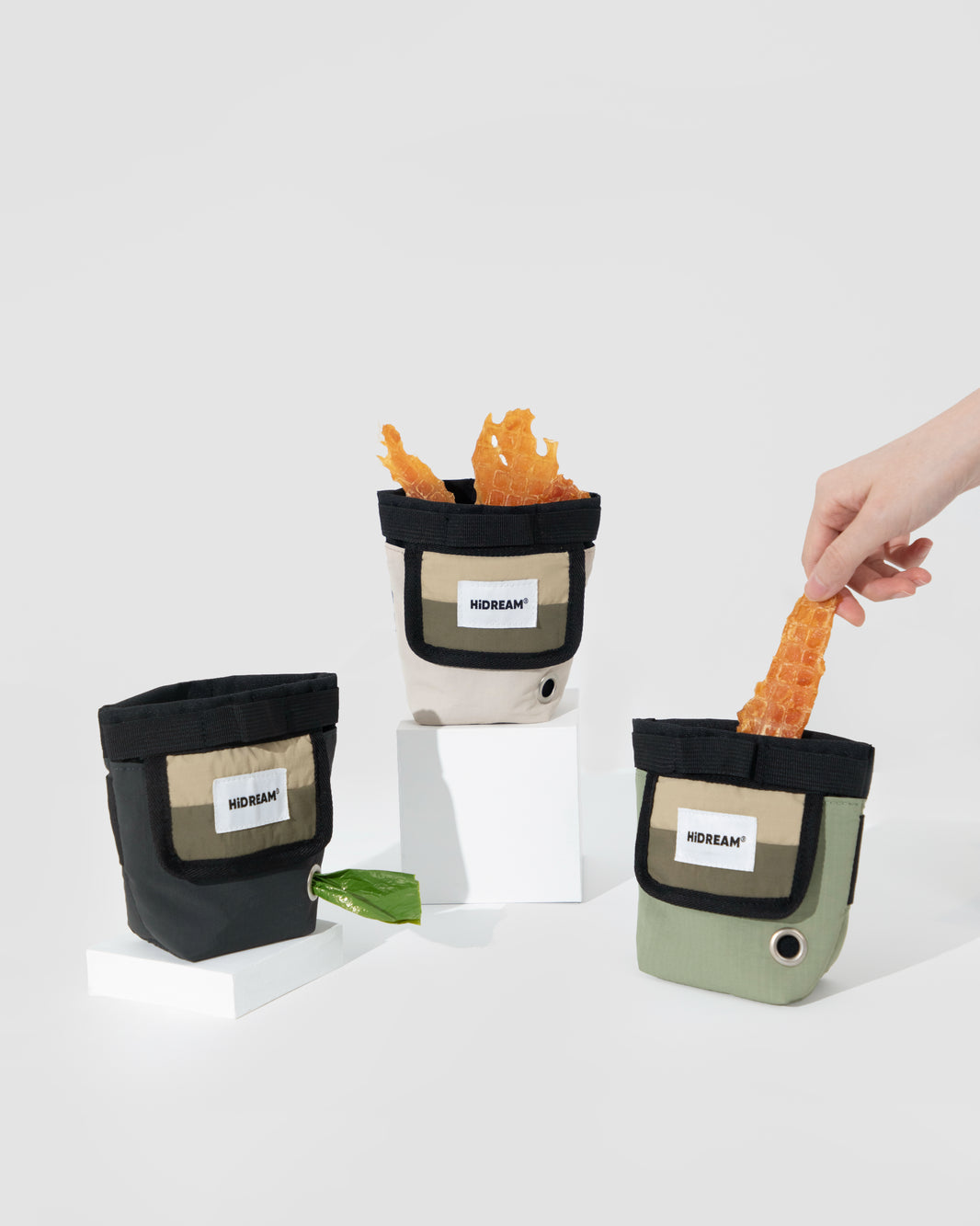 Hands-Free Dog Treat Pouch